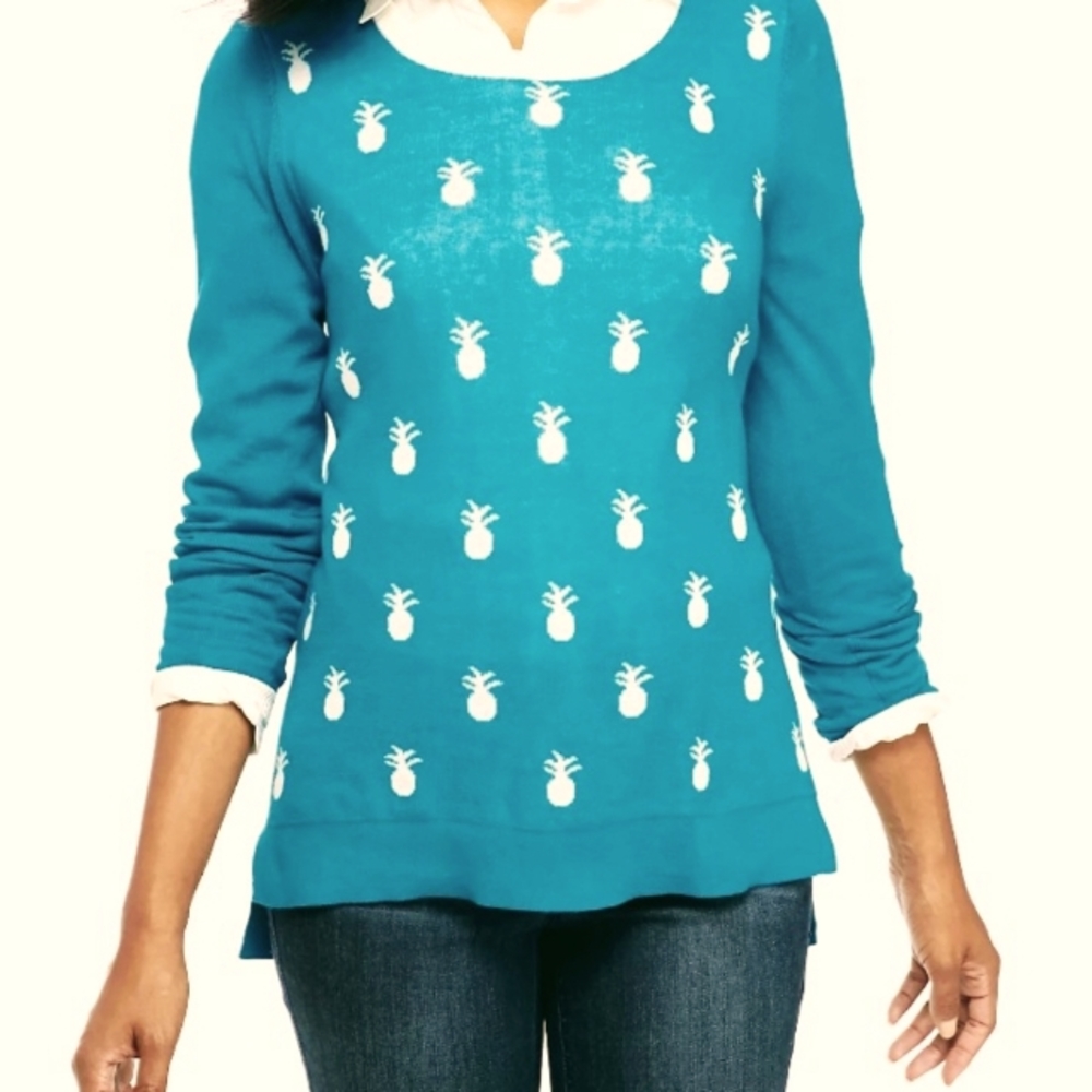 crown & ivy Teal Pineapple Sweater